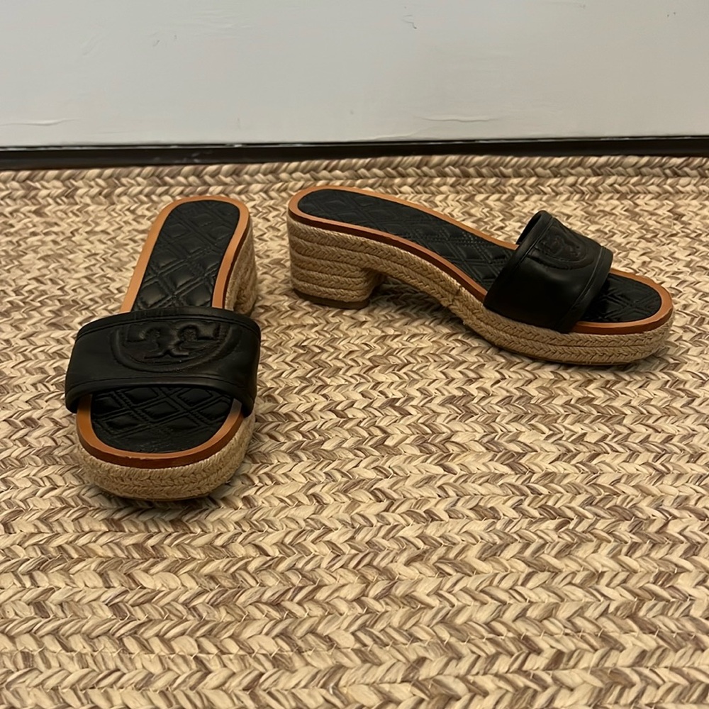 Tory Burch black espadrilles size 6.5 great condition